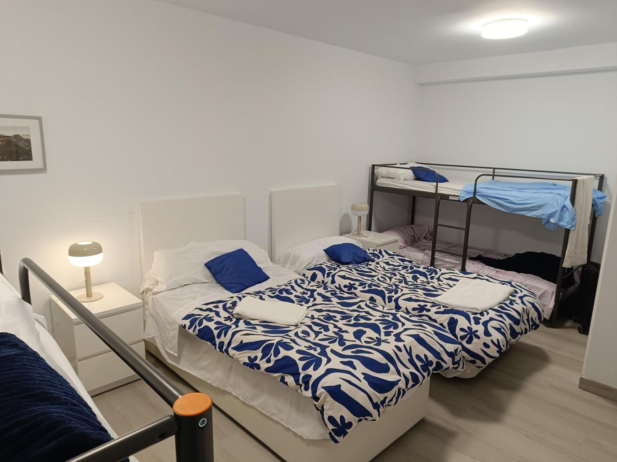 2-Centro Hab Compartida Masculina 8X Bed and Breakfast Madrid Exteriör bild