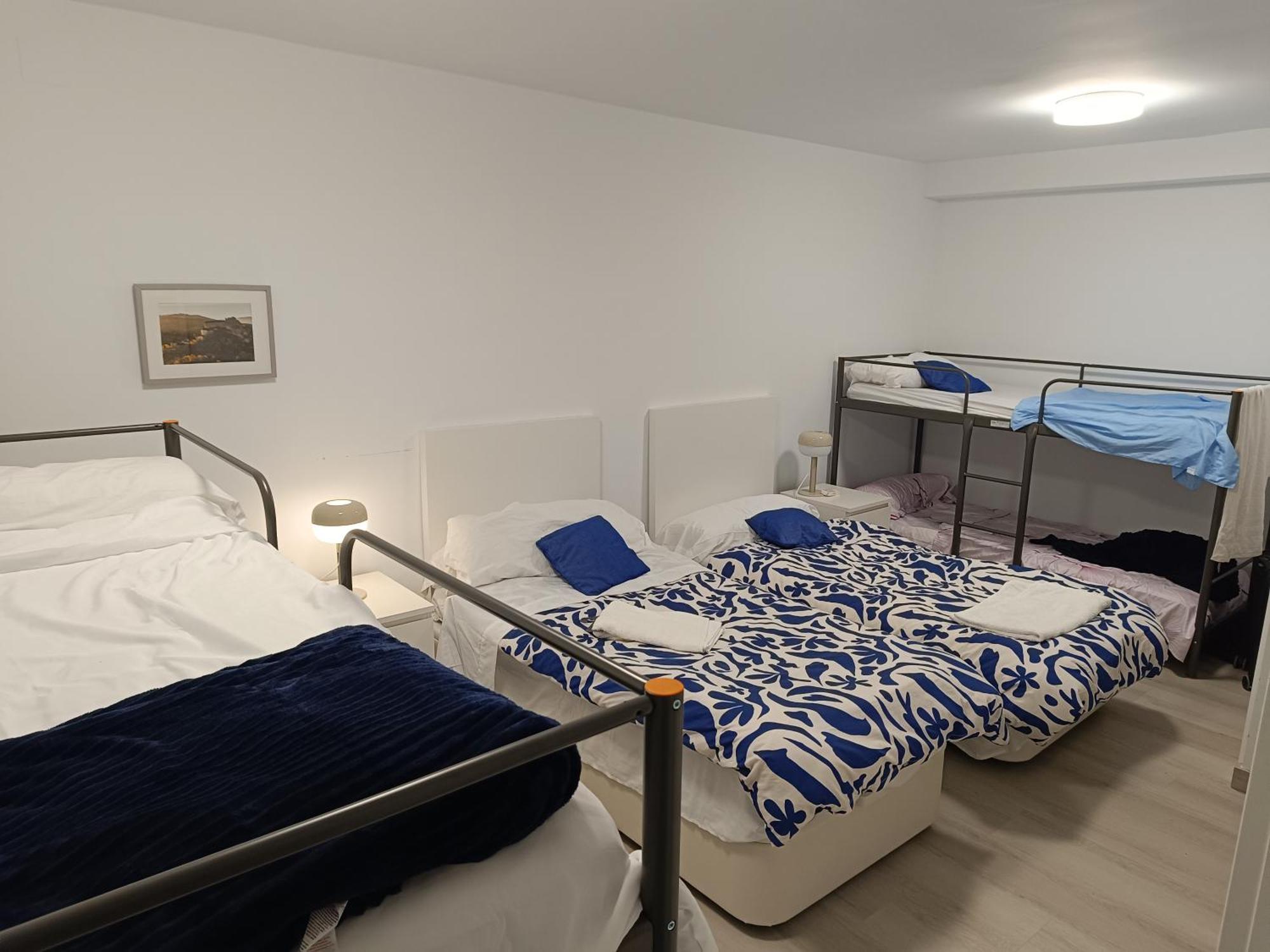 2-Centro Hab Compartida Masculina 8X Bed and Breakfast Madrid Exteriör bild